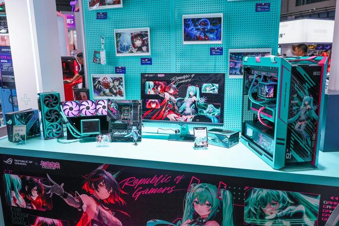 RO姬x初音未来版电竞显示器双模新品闪耀登场不朽情缘mg网址BW2025 ROG绝神(图4)