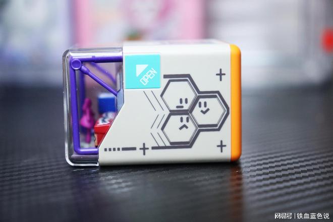 可拼装的赛博充电器让充电变成一件很酷事不朽情缘电子游戏科技潮玩新物种!这款(图7) 可拼装的赛博充电器让充电变成一件很酷事不朽情缘电子游戏科技潮玩新物种!这款(图7)